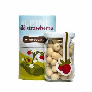 Wild strawberries in white chocolate